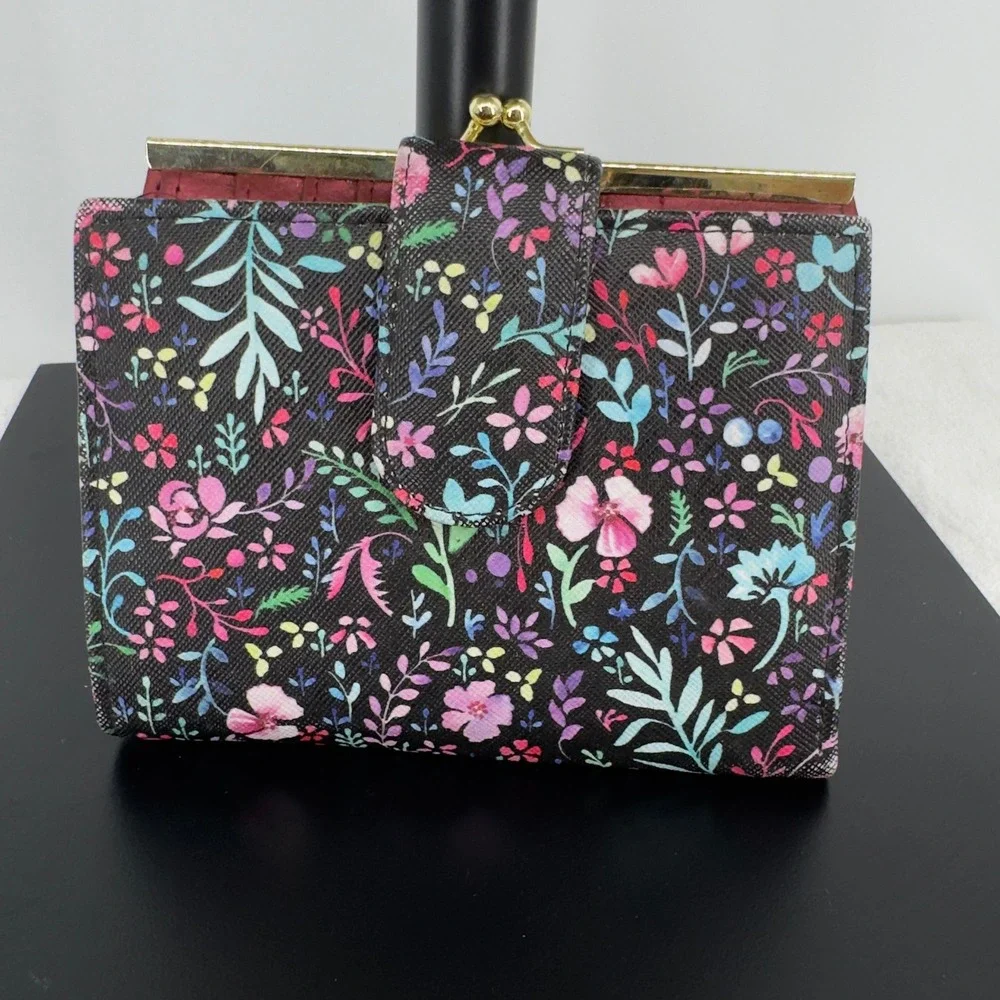 Vintage Buxton Floral Bifold Wallet Kiss Lock Coin Pouch Burgundy Interior Black